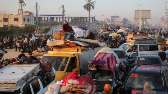 'गाजा युद्धविराम | इज़राइल ने एक साल से अधिक समय में पहली बार फ़िलिस्तीनियों को उत्तरी गाज़ा लौटने की अनुमति दी | '